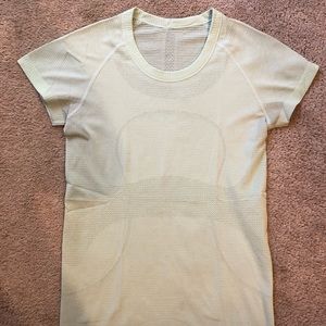 Lululemon Swiftly Tech T-Shirt